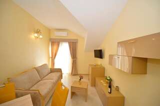 Апартаменты Pontus Luxury Apartments Тиват Апартаменты с видом на море-2