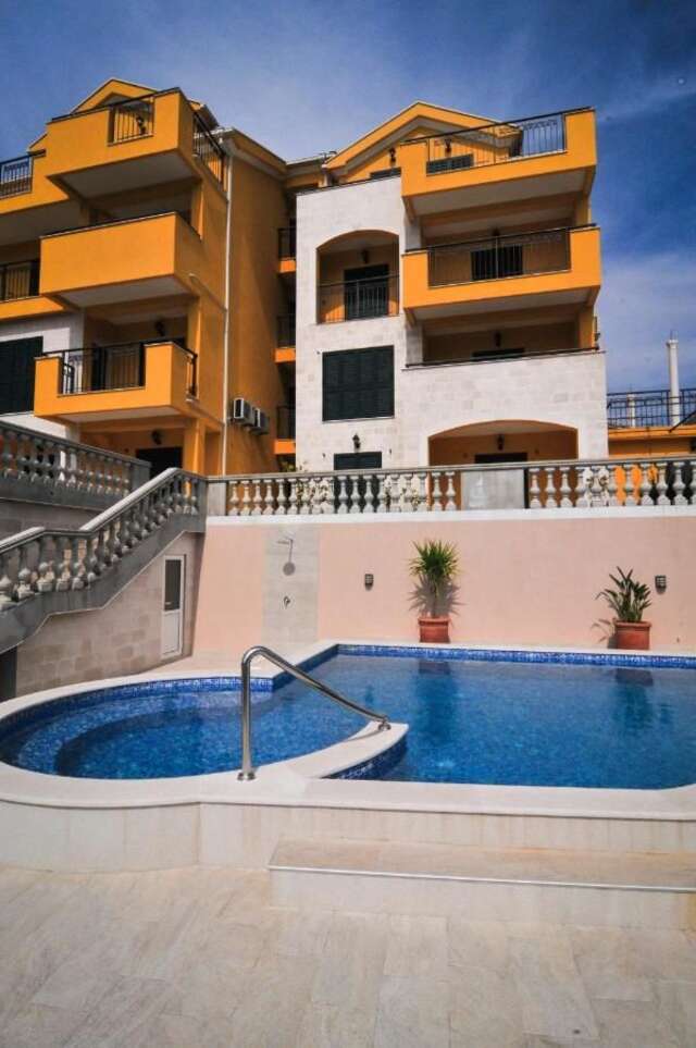 Апартаменты Pontus Luxury Apartments Тиват-24